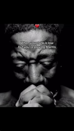 She started healing in her web bro please buff Mantis😭#MarvelRivals #mantis #gamingfunny #FYP #trendingvideo