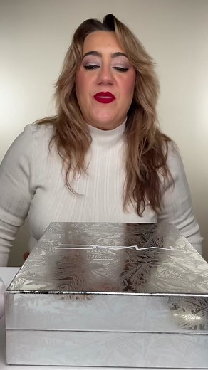 Unboxing My First MAC Beauty Advent Calendar | Nostalgic Lipglass Surprise