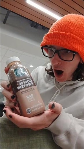 #new #starbucks #starbuckscoffee #protein #caffè #mocha #mochacoffee #taste #test #tastetest #review