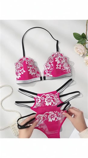 Sexy Lace Bra & Panty Set, Plunge Deep V Front-Closure Bra, Low-Rise Thong, Soft Breathable Fabric, Valentine's Day Gift, 2-Piece Set #3pieceswimsuit #swimsuitoutfit #womensundergarments #curvytwopieceset #womensloungewear #plussizebathingsuits #skirtsets #matchingswimsuits #2piecesetwomen #swimsuitshapewear