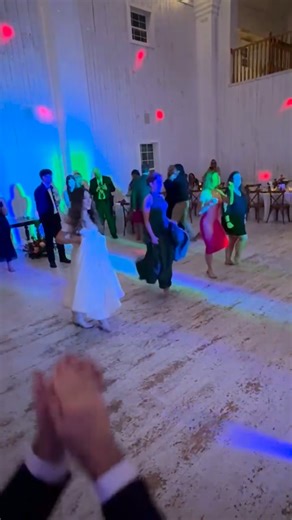 Alyssa Fairchild on Instagram: "Teelin flash mob at wedding? Of course! #irishdance #teelin"