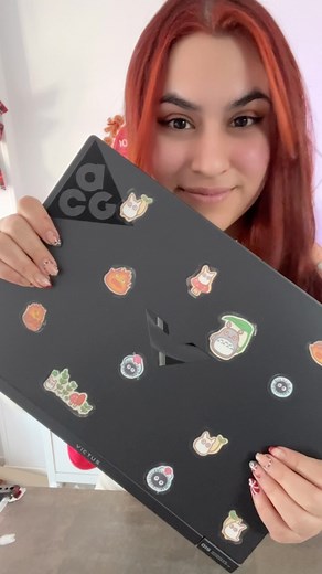 3.3K views · 454 reactions | Hicimos nuestros propios sticker que os parece? #manualidades #ideascreativas #decoracion #ideas #stickers #sticker | Muffin | Facebook