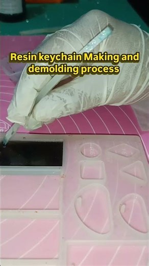 Keychain Making & Demolding Process Part 1 💚 | Resin Art Tutorial | Satisfying DIY #shorts