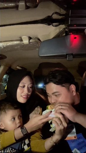 Mukbang penuh drama ekwkwk #mukbang #kuliner #food #pati #burgerbangor