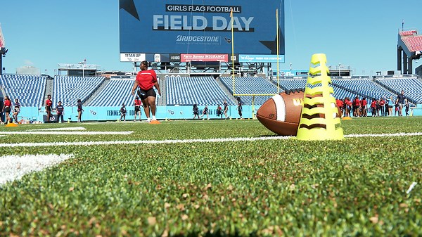 Girls high school flag football grows in popularity across Tennessee