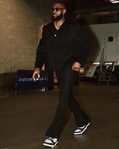 Lebron James: A Study In Cool Confidence And Effortless Swagger