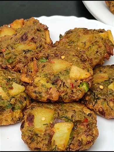 Authentic Healthy Crispy Pakoda Recipe to Try