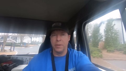 Abandoned Car Recovery: What’s the Story Here?