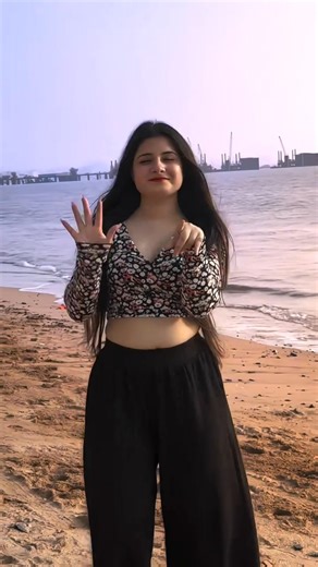 Hindi Dance Video Song ❤️❤️ #hindidancevideo #hindidancereels #viraldancevideo #dancechallenge #dancevideo #viraldance #dancer #bhojpuridancer #bhojpuridance #hindisongs #desigirldance #indiandance #superhitsong #dancereels #couplegoals #coupledance | Hindi Dance Video