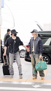 9.5K views · 142 reactions | It's very cold 略 #seventeen #kpop #dispatch #app #wallpaper #GetDispatchapp ⬇️Download now! Kpop Dispatch App https://dispatch.love | Global Dispatch | Facebook