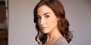 Who's Allison Scagliotti from "Warehouse 13"? Wiki: Parents, Net Worth