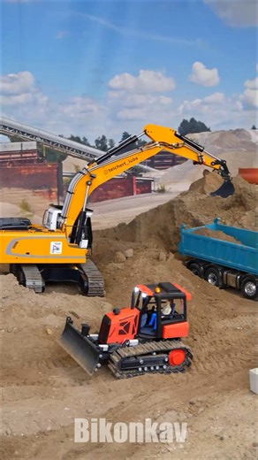 🚧 RC Construction Zone #rcexcavator #rcdozer #rctruck 🚧