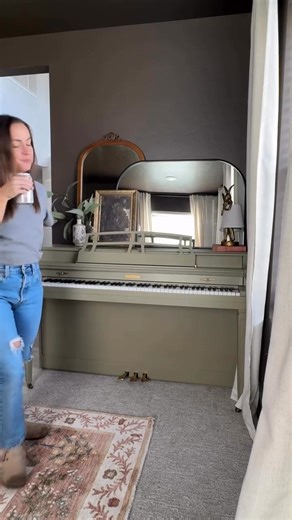 I found this piano at the thrift store and was floored. It was so pretty and sounded amazing.. But it needed love. A little elbow grease and less than $100 later she’s the main character in this room now. Here’s what I did: -cleaned her up with my favorite furniture cleaner, dawn soap & water. -Gave it a rich, fresh coat of paint (seriously amazed by this - not sponsored just amazed) -updated the hardware with some rub n buff to keep the traditional look in tact. Pianos are pretty easy to find f