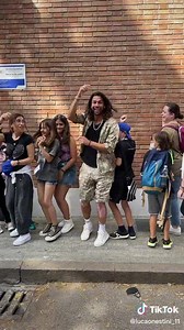 468K views · 9.5K reactions | Dance dance dance 藍藍藍 | Luca Onestini | Facebook