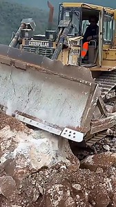 11K views · 128 reactions | The Tough Veteran! Cat D6R Still Dominates Pushing Rocky Material #CatD6R #Bulldozer #HeavyEquipment #DozerLife #Caterpillar #Earthmoving #OldButGold #HeavyMachinery #ConstructionLife #MiningEquipment | Earthmover Legends | Facebook