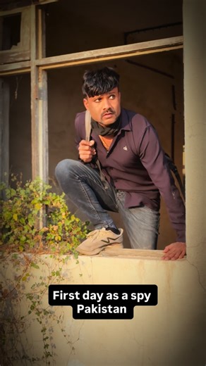 Shivraj Jadhav on Instagram: "First day as spy Pakistan 😁 जयबाळुमामा भक्त 🙏🏻 . . @stylish_cop_shiva007 . . . #spy #pakistanmemes #missionfailed #comedyreel #trend"