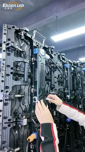 Install the rental screen wall.#leddisplay #eagerled #eagerjudy #daily #ledscreen #ledwall