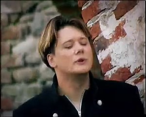 Dragii mei, vă urez un sincer La mulți ani! tuturor celor ce purtați numele sfinților Petru și Pavel, în special fiului meu adoptiv, Paul! Să fiți sănătoși și ocrotiți de tot ce-i rău! Vă iubesc!❤️ | Irina Loghin Oficial