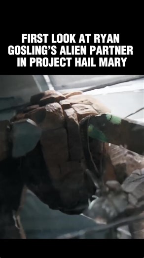 First look at Ryan Gosling’s alien partner in Project Hail Mary is here, and it already feels like peak sci fi survival 👽🚀 The new trailer teases an unexpected alliance, strange tech, and a ship that looks more like a puzzle box than a lifeline. The story follows a lone astronaut who wakes up light years from home with no memory and one mission: stop a catastrophe that could wipe out Earth. If the fan favorite “Rocky” makes it to the big screen the way readers imagine, this duo could become in