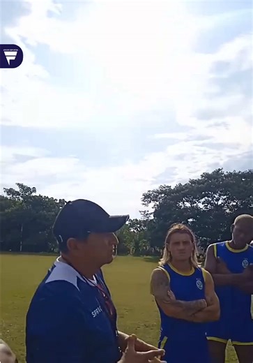Nexar Zambrano en su debut con Ciudad de Pedernales