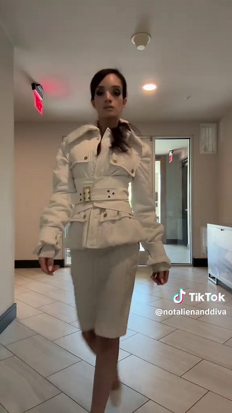 another outfit I put away but took out again because it’s randomly cold