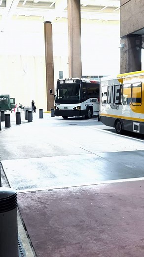 Who needs a ride? When @metrohouston has your back. METRO’s new IAH-Downtown Direct takes you straight from @downtownhouston to IAH’s Terminal C. No stops! Try the new 500 line now. Only $4.50 per trip. | George Bush Intercontinental Airport