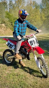 126K views · 11K reactions | If Honda came out with an updated CR85, what changes would you like to see? A walk around of the 2007 CR85 @motosportinc project  Boots - @bruntworkwear 量 @redbullmotorsports @redbull @motosportinc @rdrco.inc @bbrmotorsports @allballsracing_ #CR85 #CR85R #honda | Carson Brown | Facebook