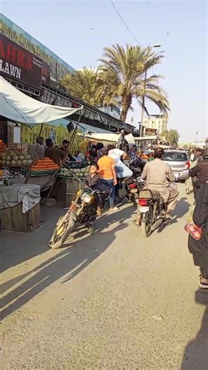 🔴 Alertistan Live Traffic Alert | Corridor-3, Karachi Due to encroachment on main road, traffic congestion reported #Alertistan | #Karachi | #AlertRaho | #AlertistanLive | #TrafficAlert | Alertistan