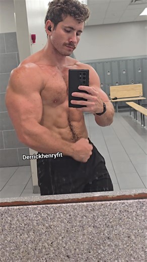 Derrick Henry on Reels