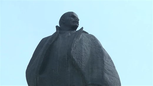 新西伯利亚的共产党员纪念列宁诞辰156周年