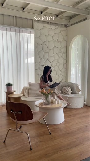 SAMER : NOT-SO-FORMAL Your desk-to-dinner outfit ! The timeless simplicity pieces that is truly a ‘something for always’. ชุดลินินที่ใส่ได้ ‘เสมอ เสมอ’ ไม่ว่าจะใส่ไปทํางานหรือใส่ไปเที่ยวกับเพื่อน ติดตามเราได้ที่ Lear about us more V V Instagram : https://instagram.com/samer.studio.bkk?igshid=MmVlMjlkMTBhMg==&utm_source=qr Lazada : https://s.lazada.co.th/s.lOjbN #samer #samerstudiobkk #linenpoland #samerreview #ลินิน #ผ้าลินิน #เสื้อลินิน #ลินินแท้ #กางเกงลินิน #เสื้อลินินครอป #ลินินโปแลนด์ #ผ้าท