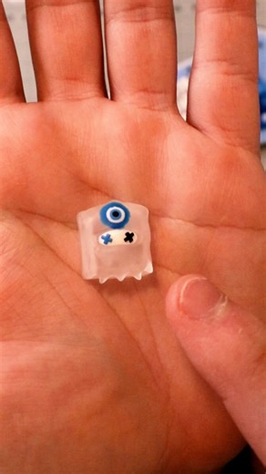 I deisgned a Keycap set and my friends @gloom.soy made me a custom artisan for it. You can get GMK Evil Eye over @mekibo.inc #mechanicalkeyboard #keyboard #keyboardasmr #unboxing #tech #asmr #edc #design | Callmemanoli