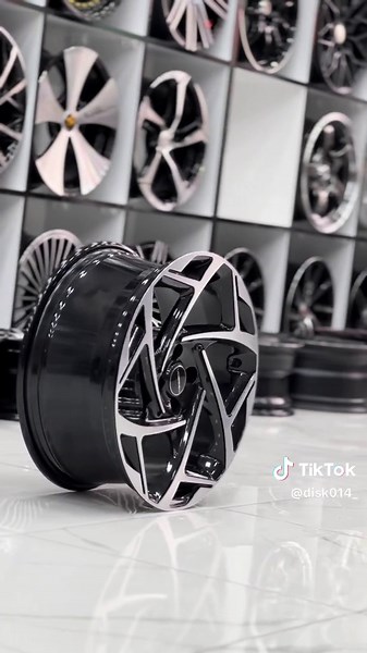 Ejdaha Model: Explore Azerbaijani Design Trends