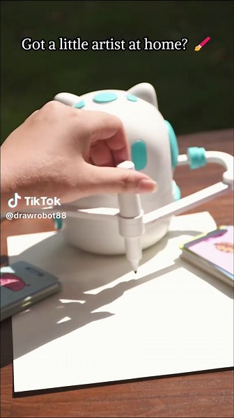 Inspiring Child's Art Teacher Encourages Creativity