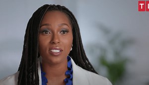 TLC's 'My Feet Are Killing Me' Exclusive Clip: Dr. Ebonie Benevolently Blesses A Patient Whose Feet Were Mangled In A Car Crash [Video]