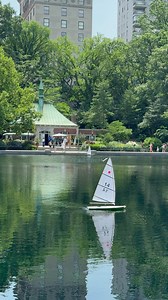The Remote Controlled Sailboats are back in Central Park!! ⛵️ A non-profit organization called Rocking the Boat has recently become the new operator of the beloved remote-controlled model sailboat rentals in Central Park. It’s the first time remote sailboats have returned after their closure four years ago. Come sail away! Park visitors can rent miniature boats and sail the Central Park seas. Remote-controlled wind-driven sailing is $15 for 30 minutes. Book your slot online/in advance, or simply