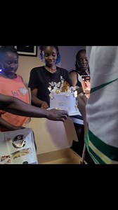 TUNU Bakeries asante kwa cake Happy birthday my dotas SHARON NA GLORIA | Eli Omundu Khumundu
