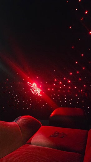 Alex Martinez on Instagram: "Bumble Bee Logo On The Scat !!🐝💥 #fyp #parati #cars #dodge #scat #charger #la #santaana #explorepage #business #art #stars"