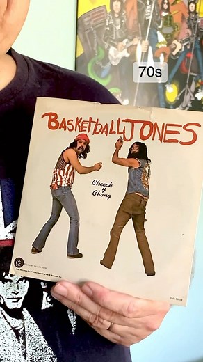 Cheech and Chong were one of the leading comedy teams of the 1970s they had three albums make the Top 10 and were in classic movies like Up In Smoke. #cheechandchong #comedyteam #basketballjones #70scomedy #70smusic #45otd #comedyrecords | 45 of the Day