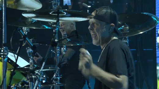 Metallica - Holier than thou (Perth, Australia - November 1, 2025) Metallica presentando en vivo el tema "Holier than thou", en el Optus Stadium en Perth, Australia, como parte del "M72 World Tour", en su etapa por Oceanía, promocionando el álbum "72 seasons". #Metallica #Perth #M72Perth #JamesHetfield #LarsUlrich #KirkHammett #RobertTrujillo #NewAlbum #72Seasons #M72 #M72WorldTour #MetallicaForever #Metallica2025 #MetOnTour #PeruvianMetalMilitia | Peruvian Metal Militia