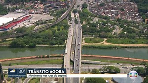 Ponte João Dias tem movimento tranquilo perto da Marginal Pinheiros
