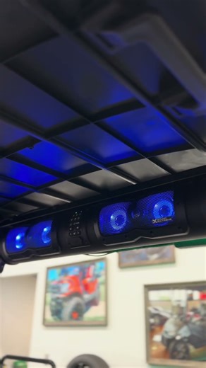 E-Z-GO ADDED WHAT TO THEIR GOLF CARTS?! #customgolfcarts #ezgoparts #EZGO #ACCESSORIES #NEW