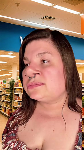 Walmart Assistant Manager Handles Microsoft Points Return