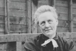 How The Original Tugboat Annie Turned a $5 Rowboat Into an Empire