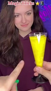 1.2M views · 8.2K reactions | Disappearing coin trick left everyone speechless 滋✨ #MagicTrick #StreetPerformance #CoinVanish #Illusionist #WowFactor | Cine Crush | Facebook