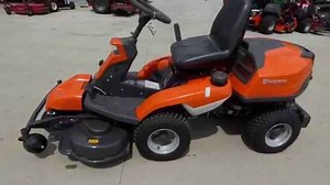 Husqvarna R 322T AWD