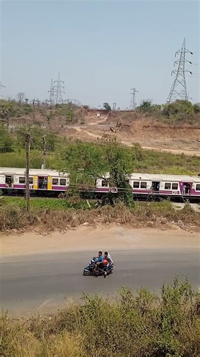 local train mumbai #viral #mumbai #viral #india