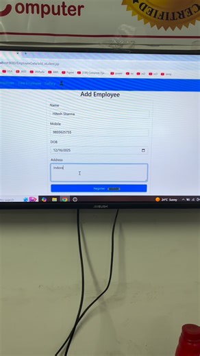 ❣️ TOC❣️ on Instagram: "🚀 Java Project में Form कैसे बनाएं? Agar aap Java Project bana rahe ho aur Login Form / Registration Form banana chahte ho, toh Java ke ye concepts jaroor aane chahiye 👇 ✅ Java Swing / AWT ✅ JFrame, JLabel, JTextField, JButton ✅ ActionListener (Button Click Event) ✅ Form Validation ✅ Database Connectivity (JDBC) 📌 Simple Steps: 1️⃣ JFrame create kare 2️⃣ Labels & TextFields add kare 3️⃣ Button lagaye (Submit / Reset) 4️⃣ ActionListener use kare 5️⃣ Data database me sav