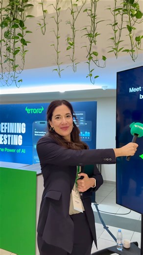 eToro on Instagram: "One year of Lale Akoner powering insights as eToro’s Global Market Analyst. What a time it’s been! Signing off the year in style. 💫"