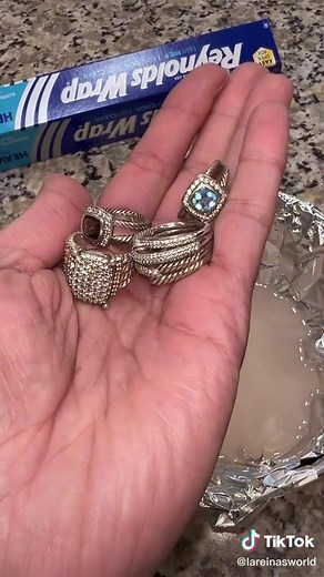 CLEAN YOUR SILVER JEWELRY IN JUST 3 MINUTES #jewelryhack #davidyurman #fashionhacks #macysownyourstyle #fyp